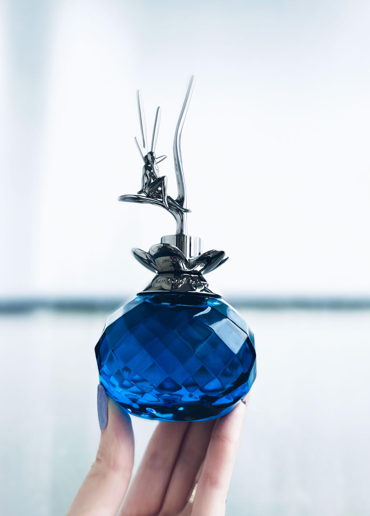 تصویر عطر فِری ون کلیف اند آرپلز