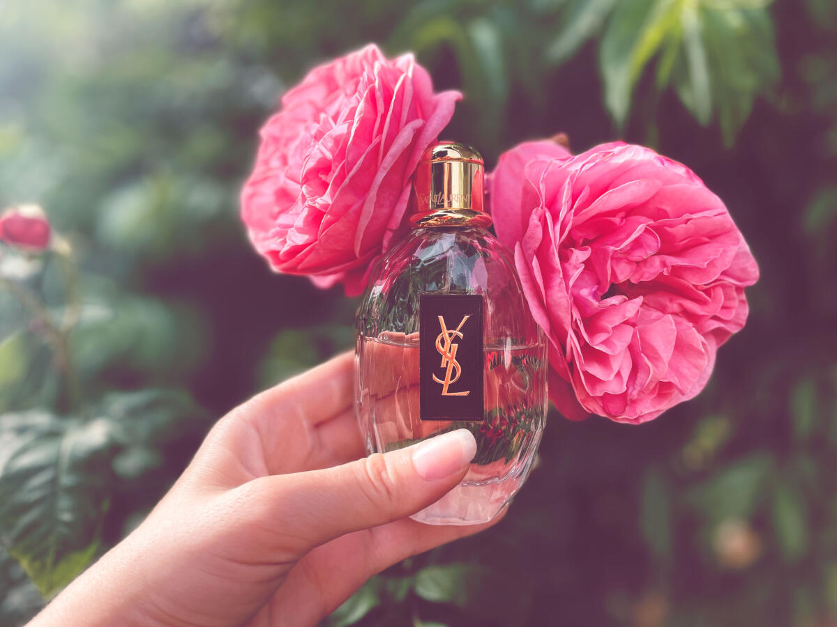 تصویر عطر پاریسیِن ایو سن لوران