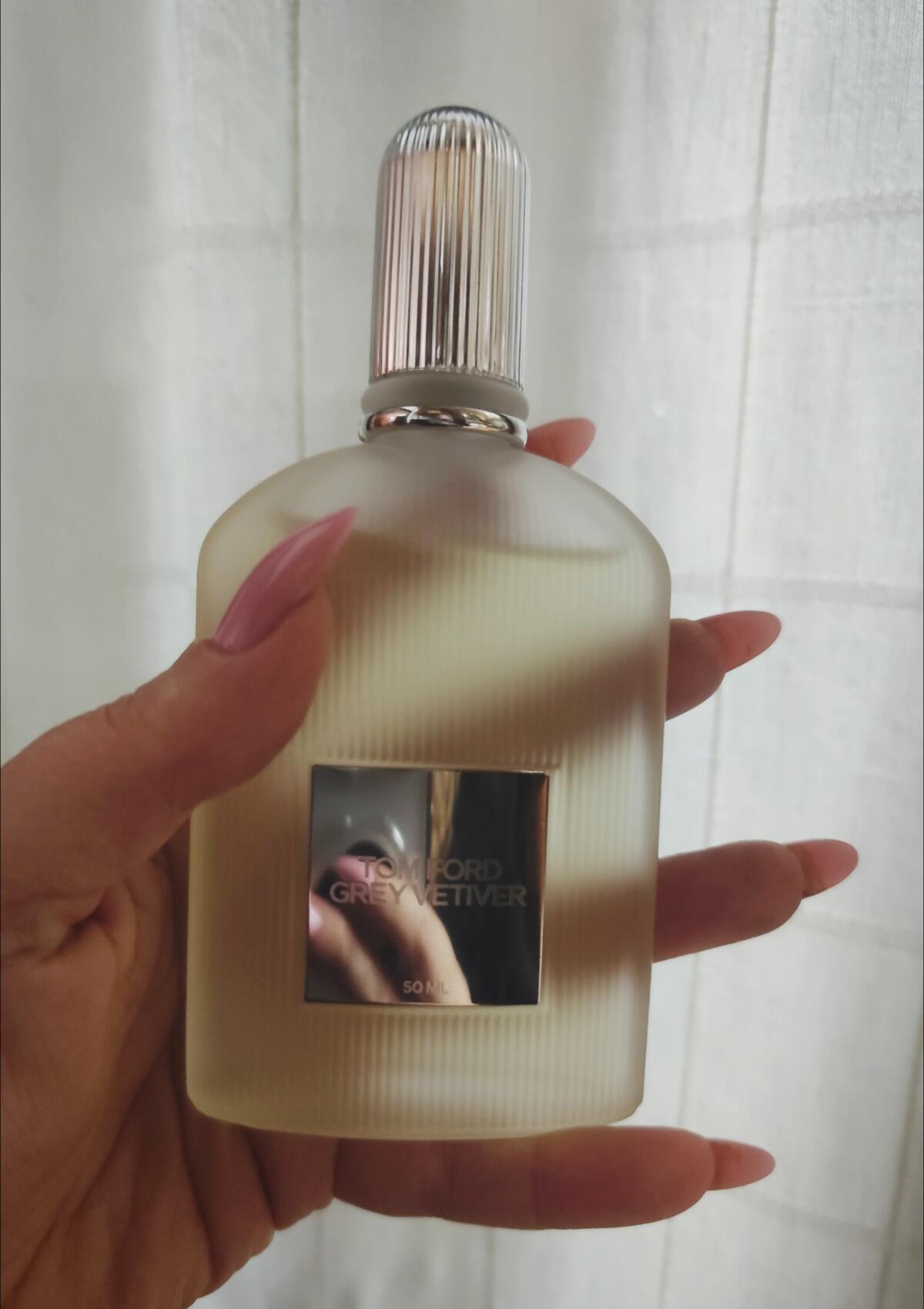 تصویر عطر گری وتیور تام فورد