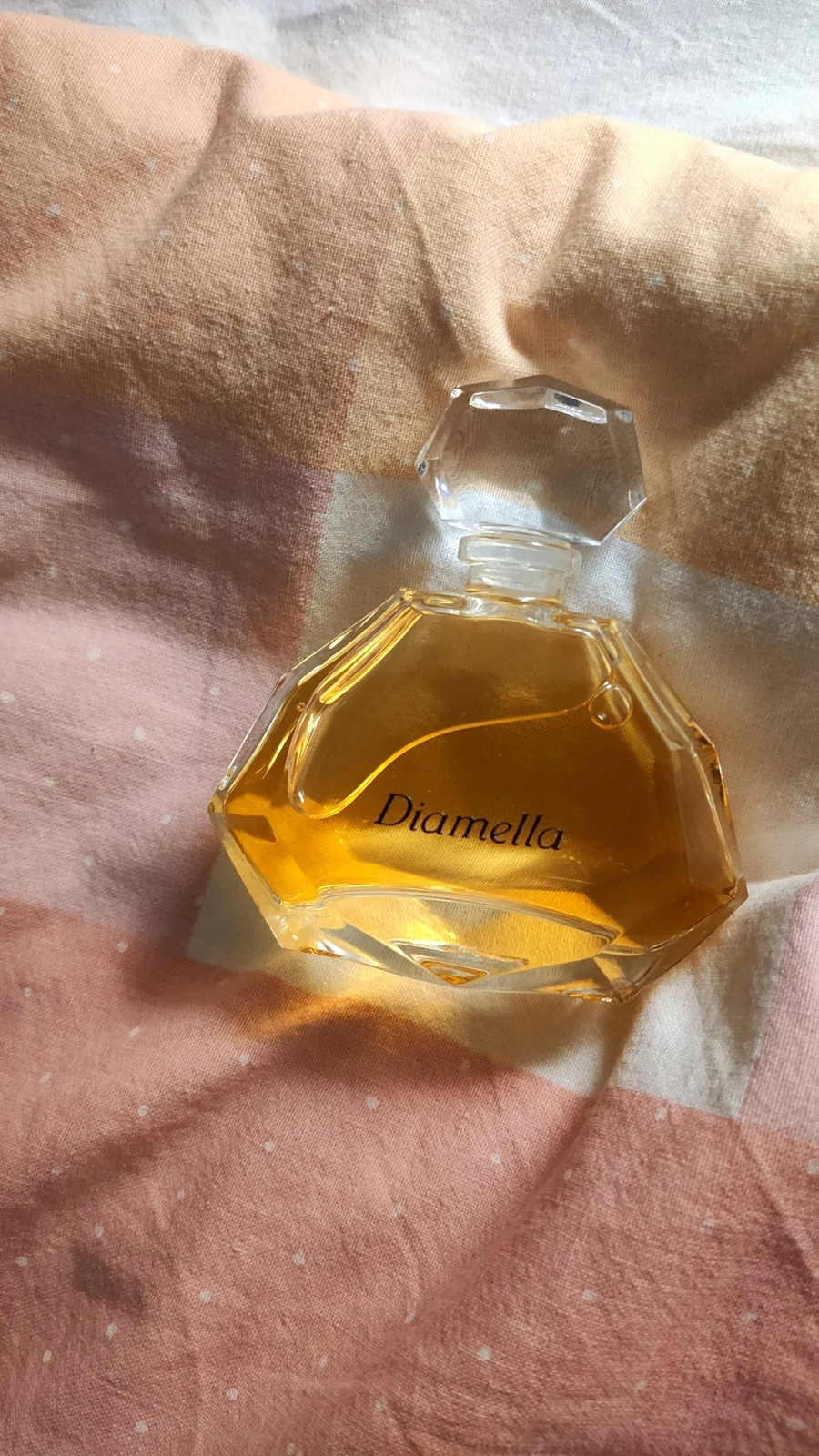 تصویر عطر دیاملا ایو روشه