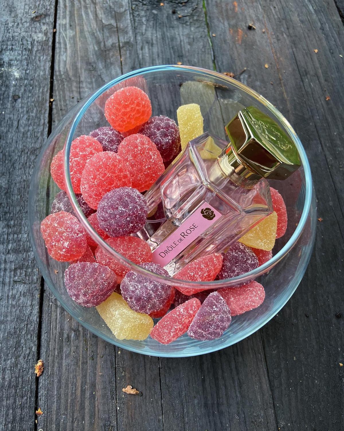 تصویر عطر دغول دُ روز لارتیزان پرفیومر