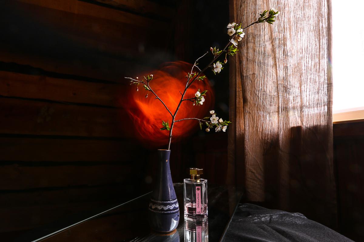 تصویر عطر دغول دُ روز لارتیزان پرفیومر