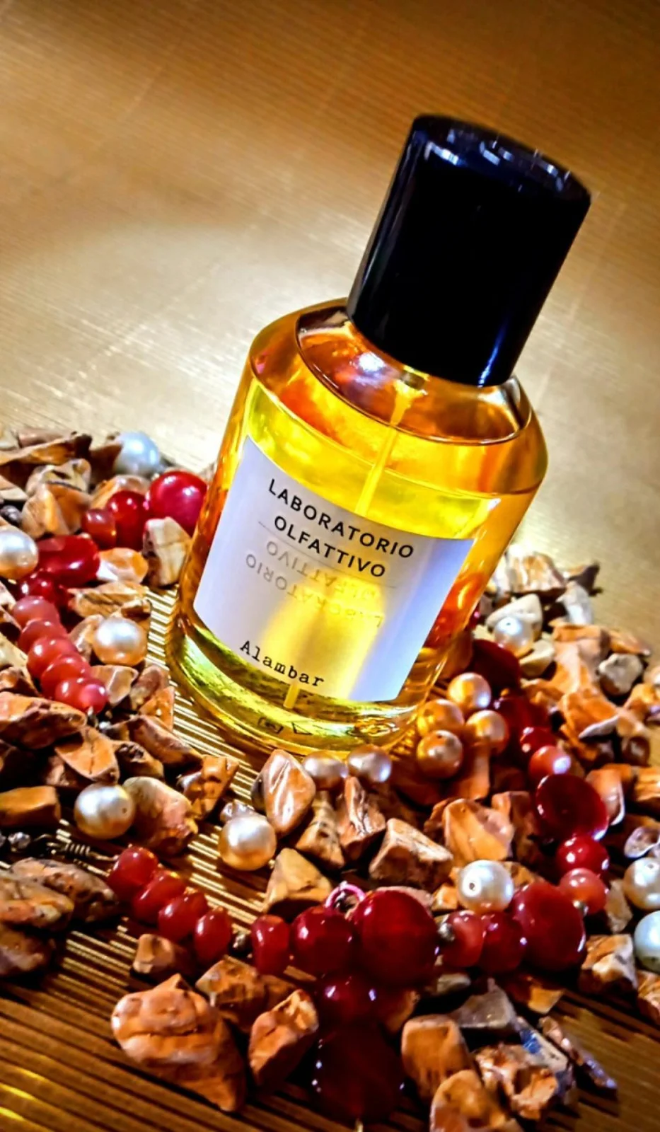 تصویر عطر آلامبار لابوراتوریو اولفاتیوو