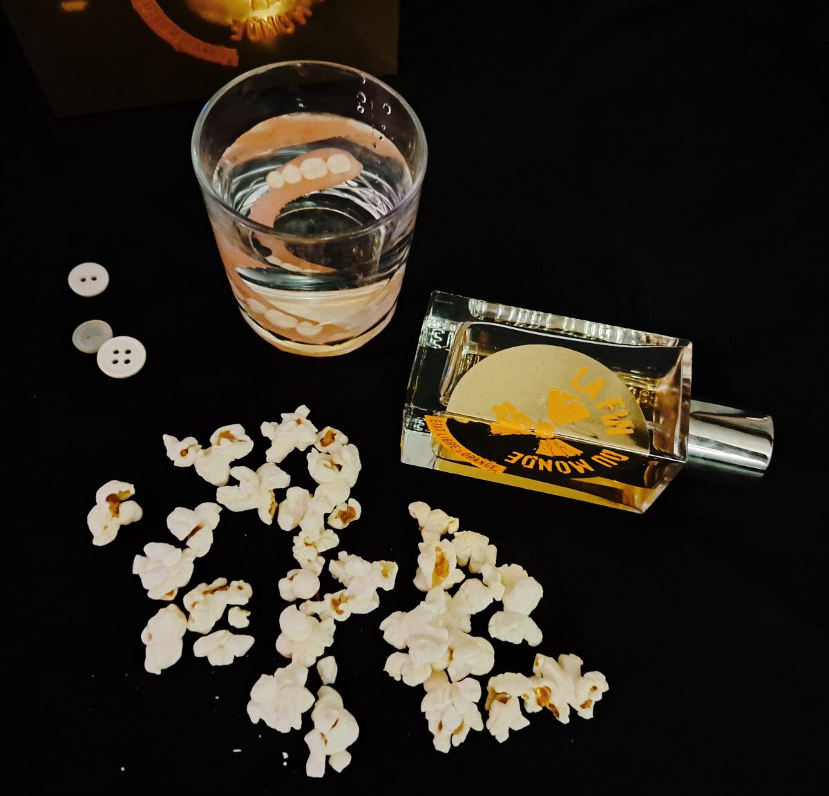 تصویر عطر لا فین دو مونده اتا لیبر دورنج