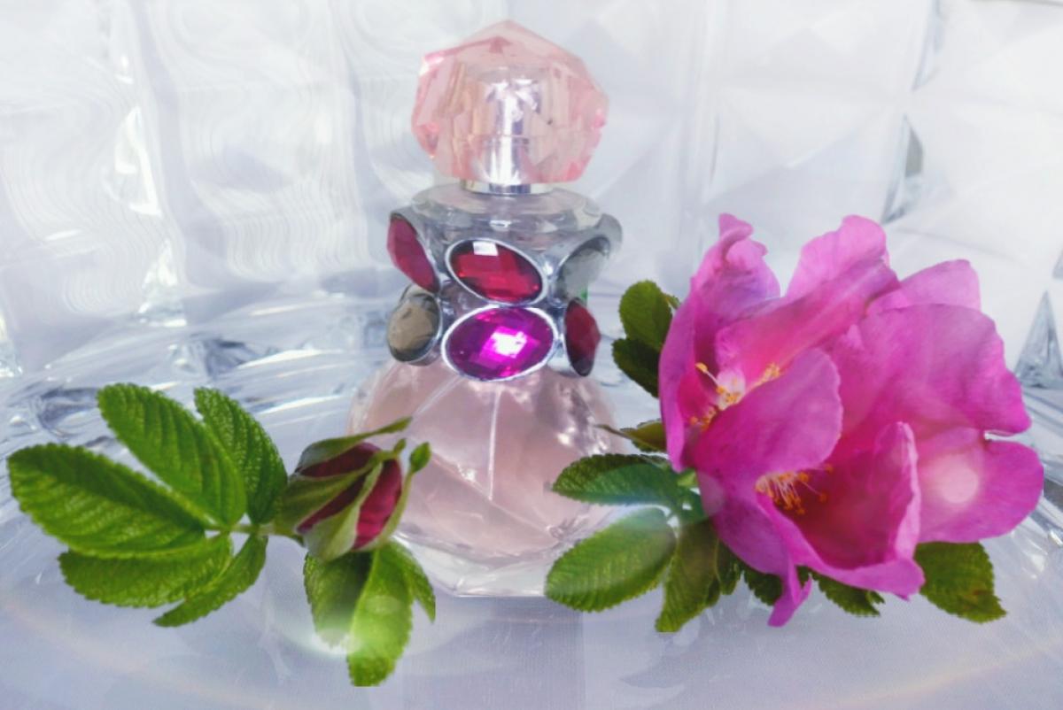 تصویر عطر بی جولد رژ ورا وَنگ