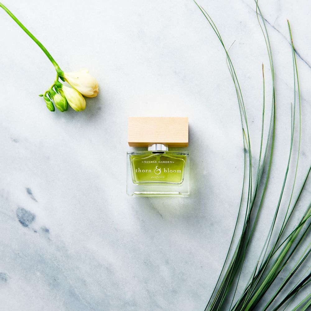 تصویر عطر سوج گاردن تورن اند بلوم