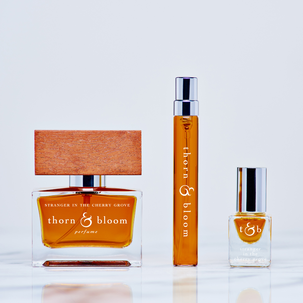 تصویر عطر استرینجر این د چری گروو تورن اند بلوم