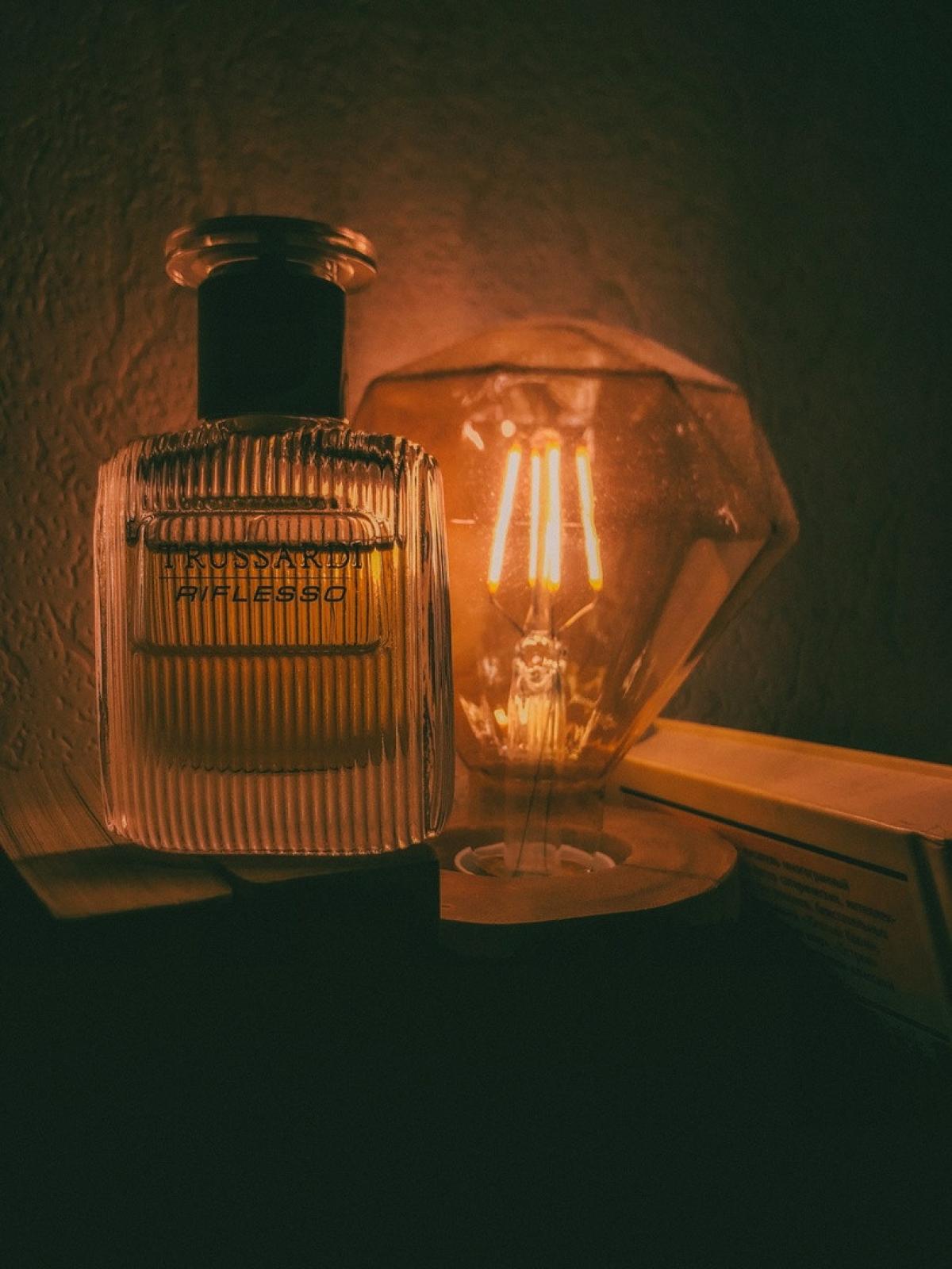 تصویر عطر ریفلسو تروساردی