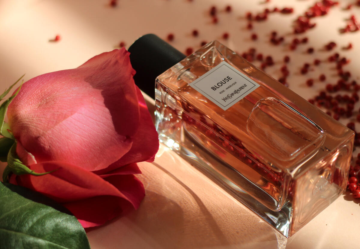 تصویر عطر بلوز ایو سن لوران