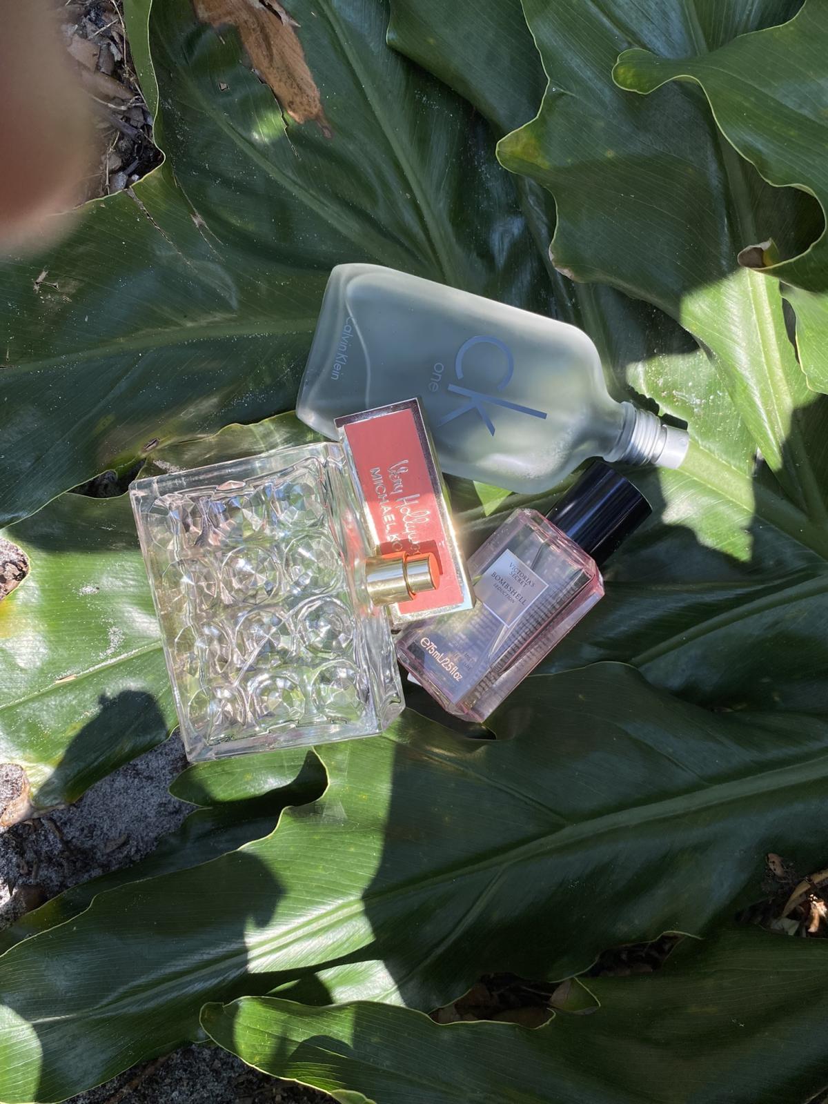 تصویر عطر بامبشل سداکشن او دو پرفیوم ویکتوریا سکرت