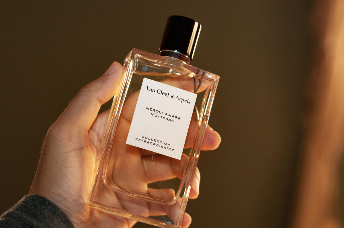 تصویر عطر نرولی آمرا ون کلیف اند آرپلز