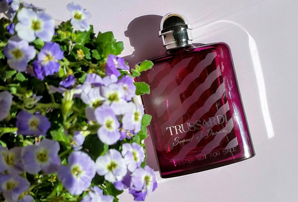 تصویر عطر ساند آو دانا تروساردی