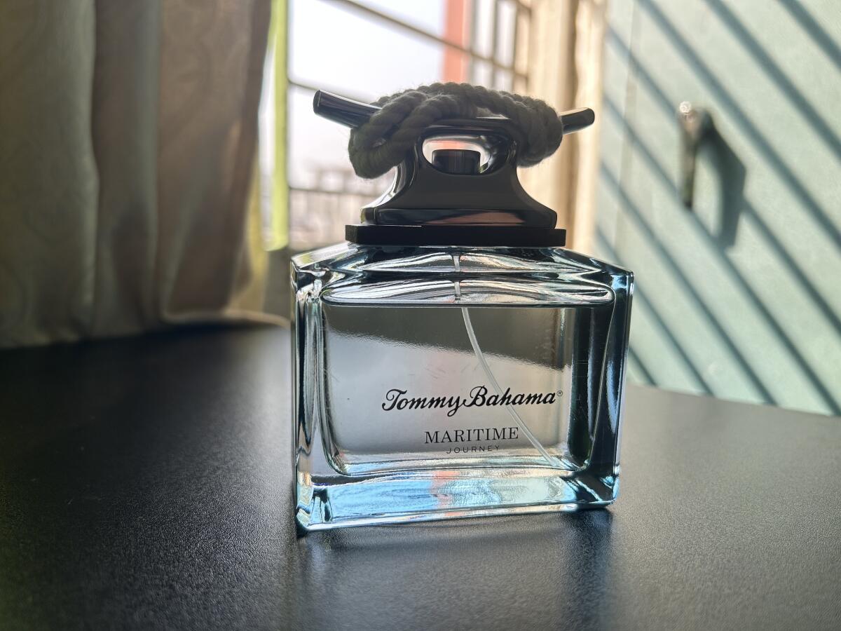 تصویر عطر مریتایم جورنِی تامی بِهاما