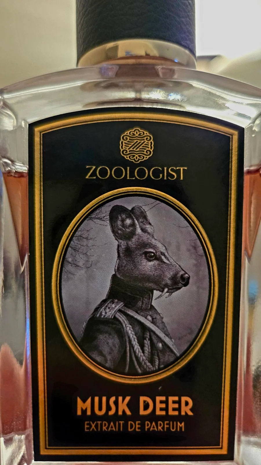 تصویر عطر مُسک دیر زولوژیست پرفیومز