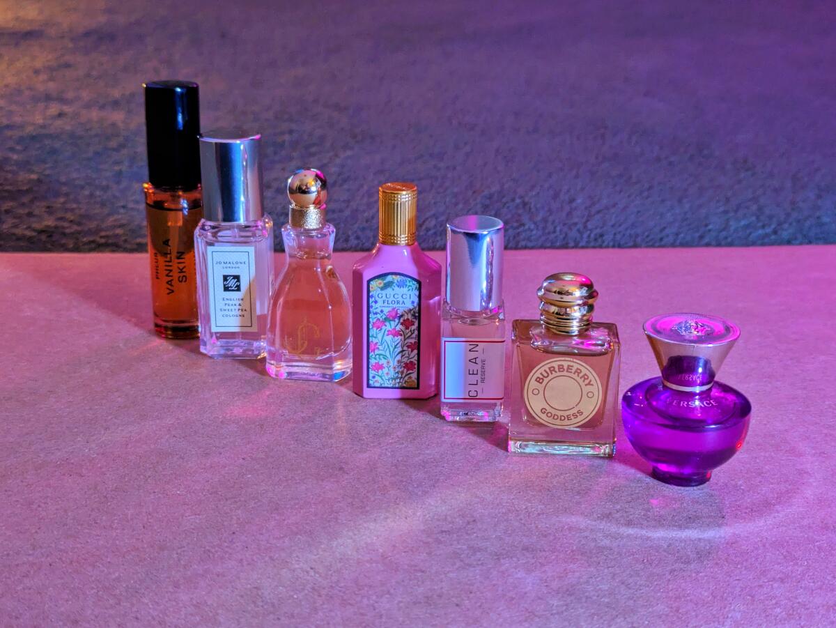 تصویر عطر ورساچه پور فم دیلان پرپل