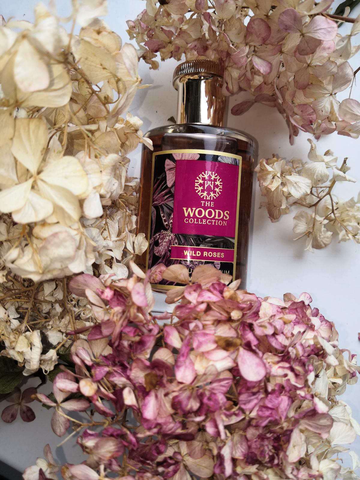 تصویر عطر وایلد روزز دِ وودز کالکشن