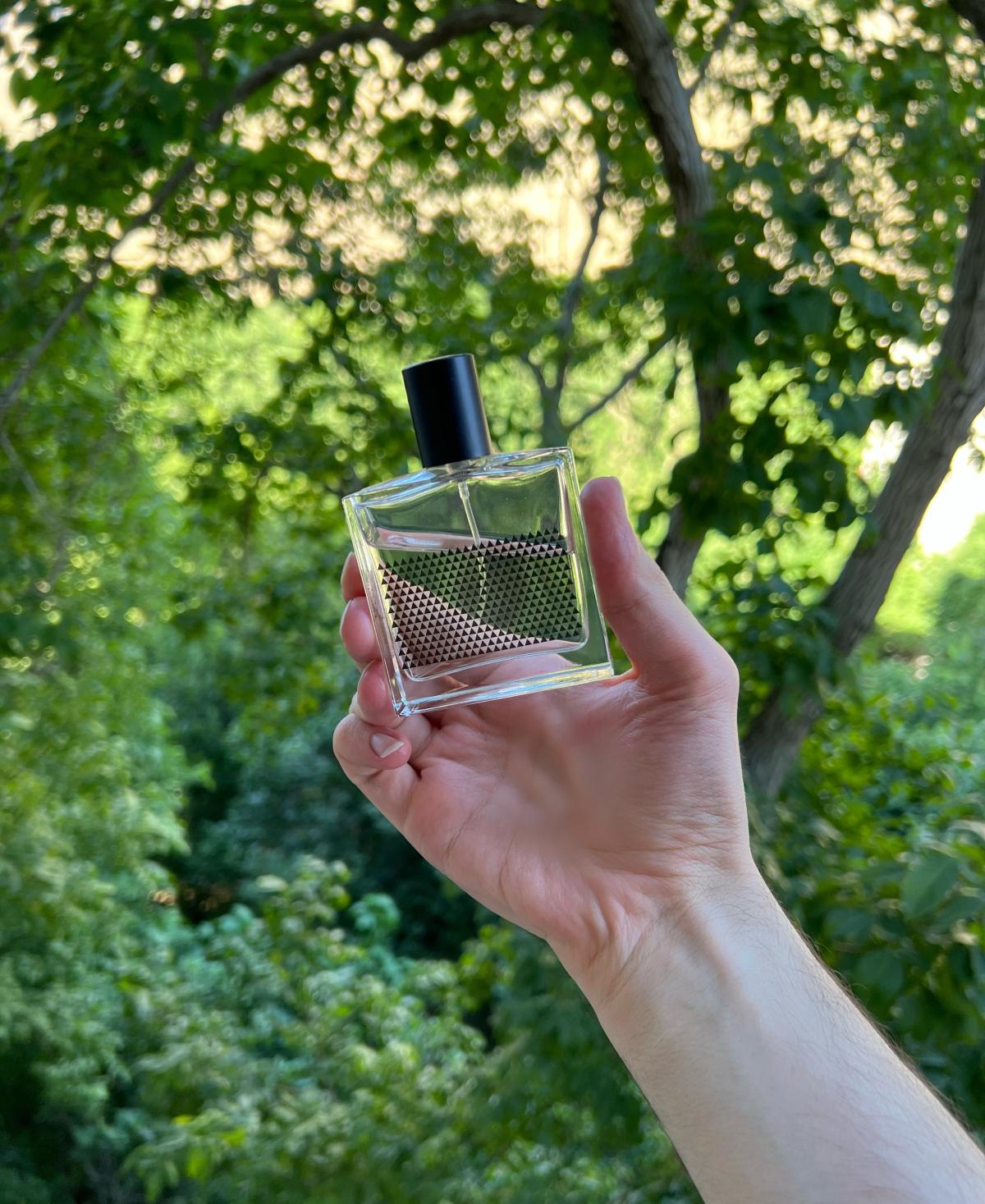 تصویر عطر فورست 2020 ادیشن روک پرفیومز