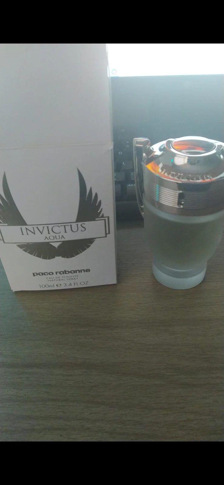 تصویر عطر اینویکتوس آکوا رابان