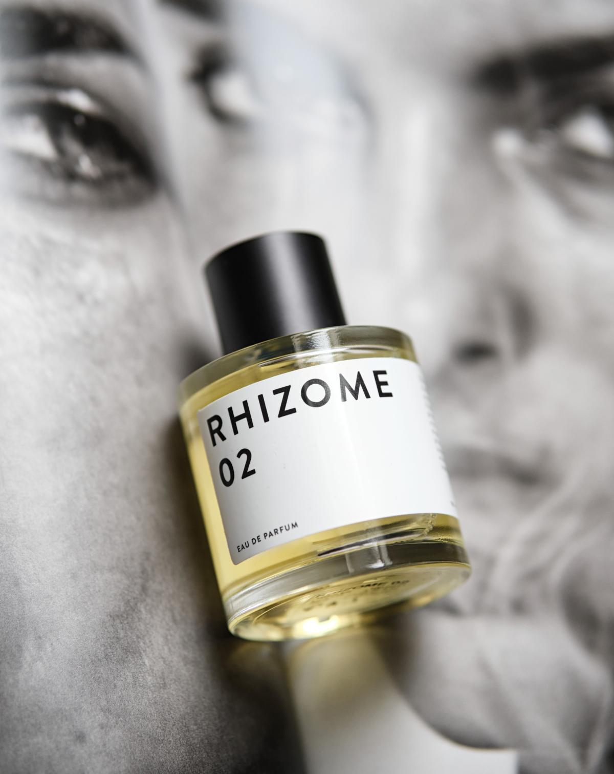 تصویر عطر رایزوم زیرو تو