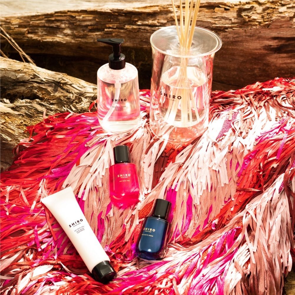 تصویر عطر فِیوُرِیت دِرِس شیرو