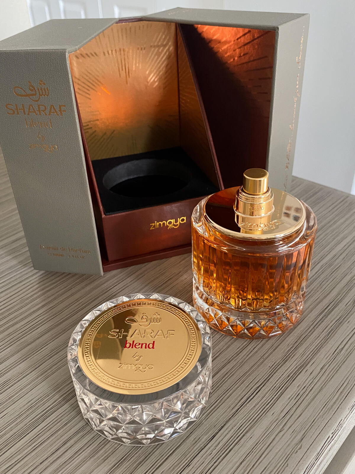 تصویر عطر شاراف بلند زیمایا