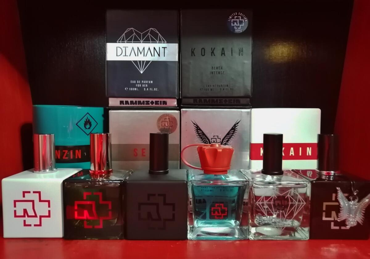 تصویر عطر کوکاین بلک اینتنس رامستین
