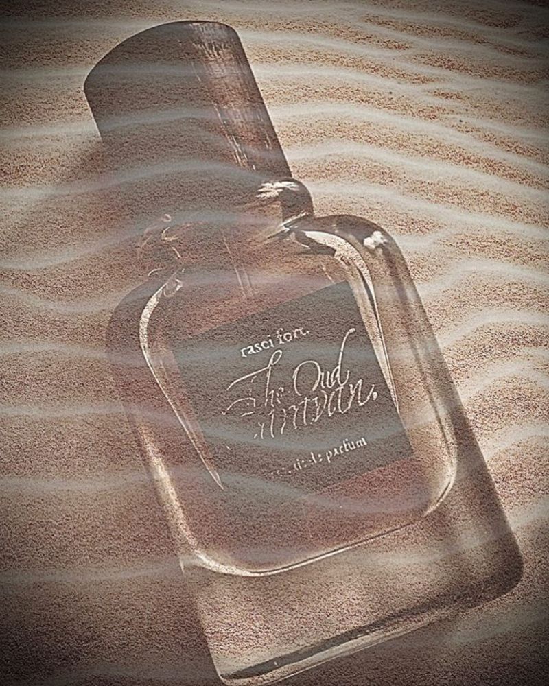 تصویر عطر دی اود کاراوان راسی فورت