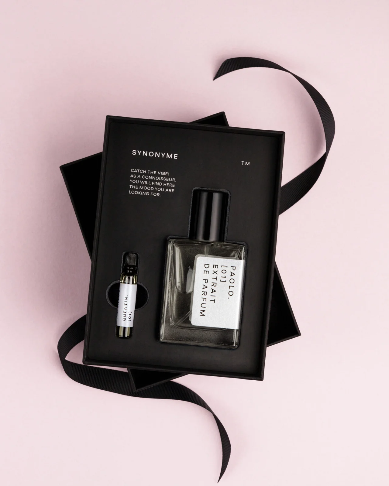 تصویر عطر پائولو صفر یک سینونیم