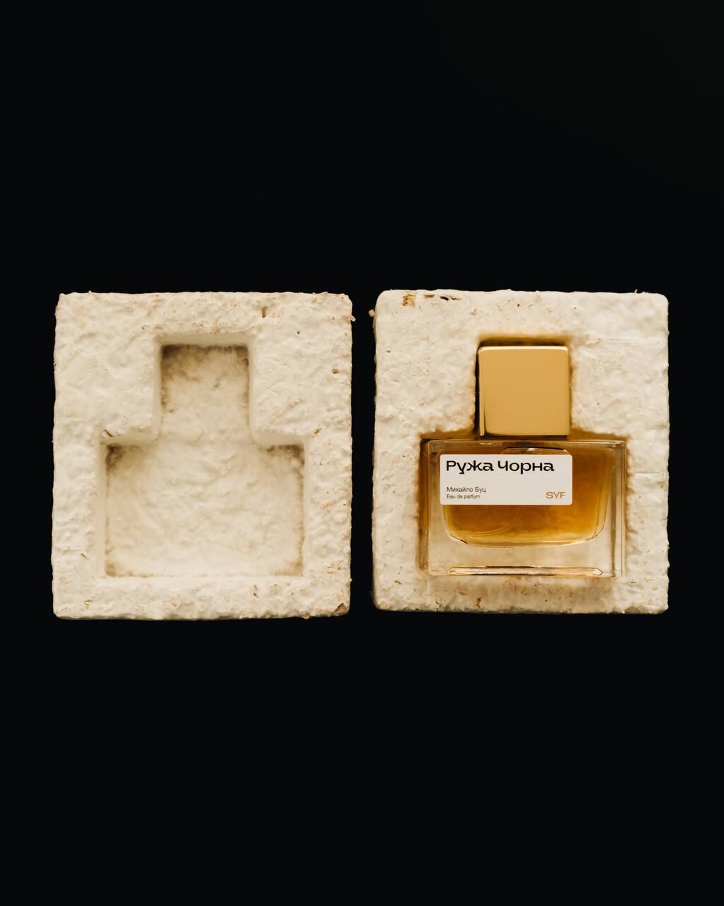 تصویر عطر روژا چورنا اس‌وای‌اف