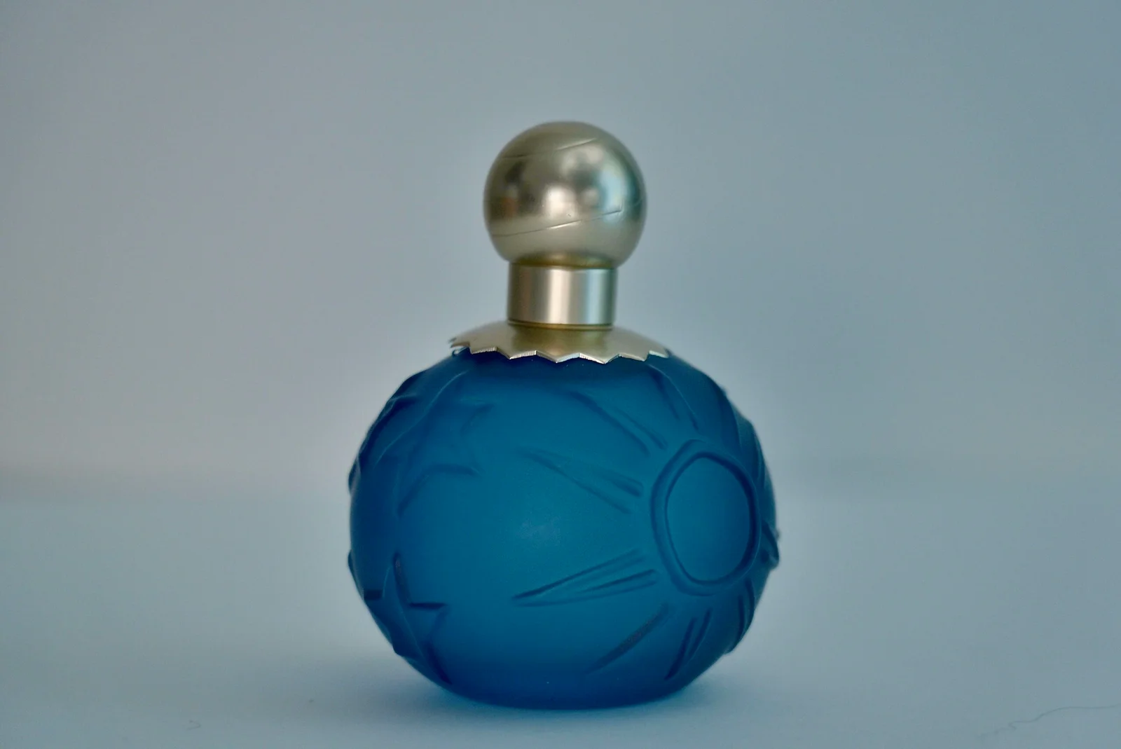 تصویر عطر سان مون استارز یونایتد کالرز اند پرستیژ بیوتی