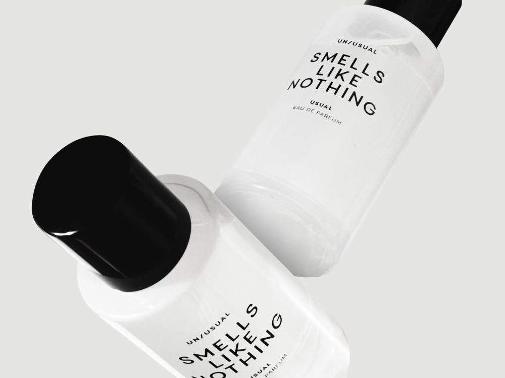 تصویر عطر اسملز لایک ناثینگ یوژوال پرفیومز