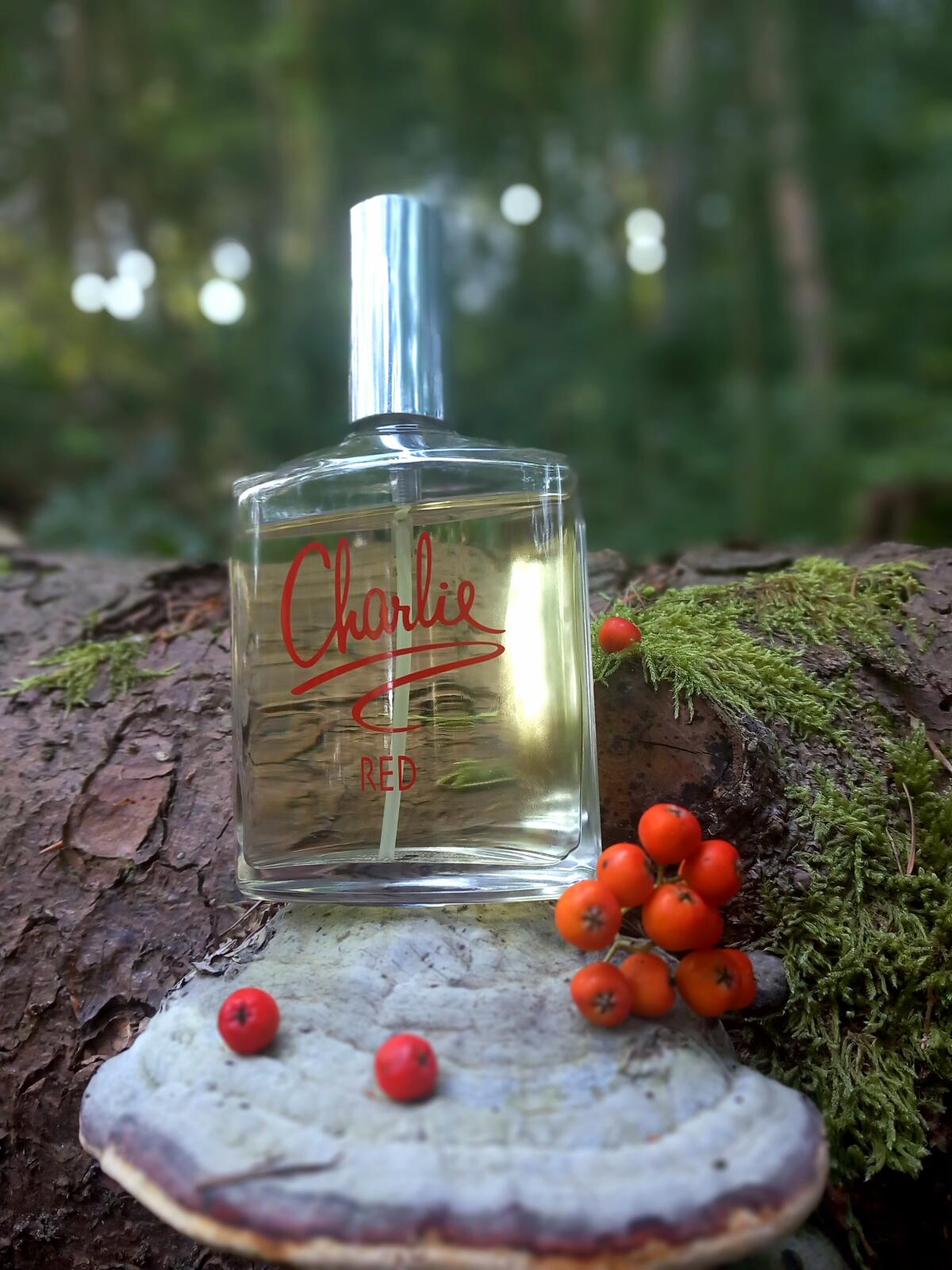 تصویر عطر چارلی رد رولون
