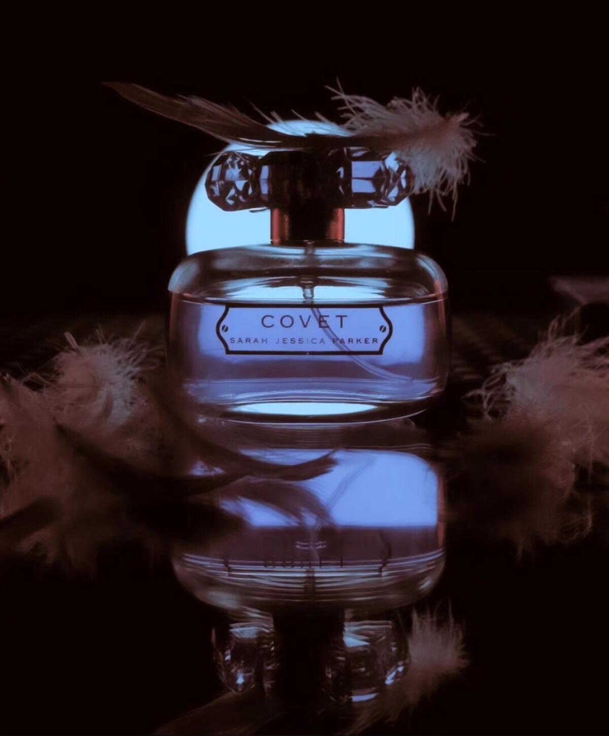 تصویر عطر کاوِت پیور بلوم سارا جسیکا پارکر