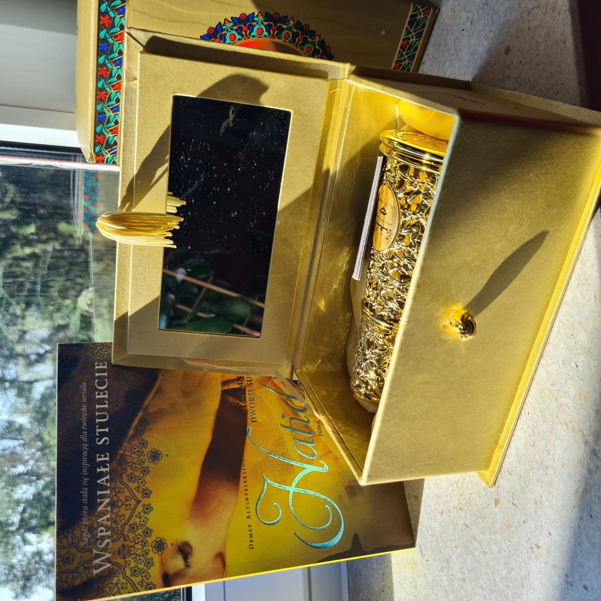 تصویر عطر کشکا سوئیس عربین