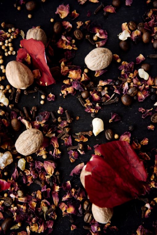 تصویر عطر سایرن سانگ سفوماتو