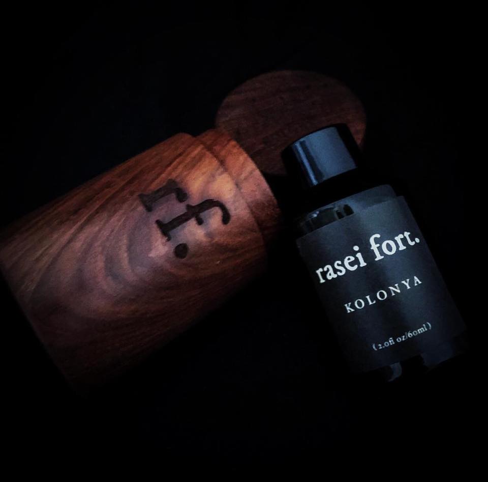 تصویر عطر کلنیا راسی فورت