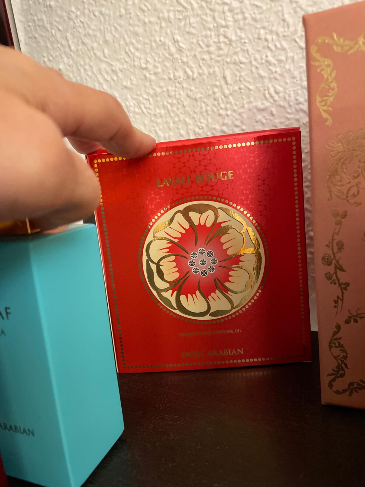 تصویر عطر لیالی روژ سوئیس عربین
