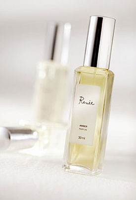 تصویر عطر مدیترانه لیلی رِنی