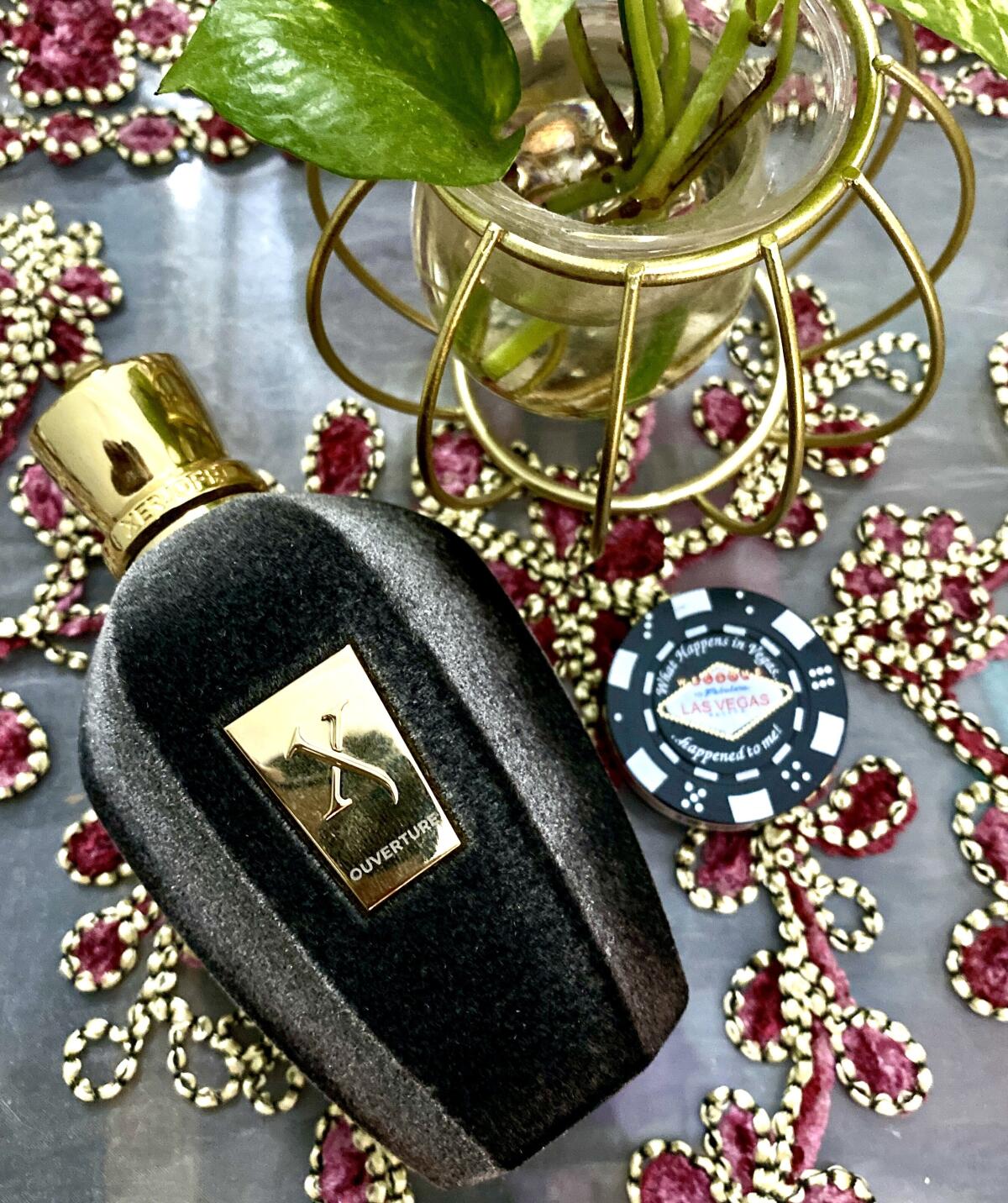 تصویر عطر اوورتور زرجوف