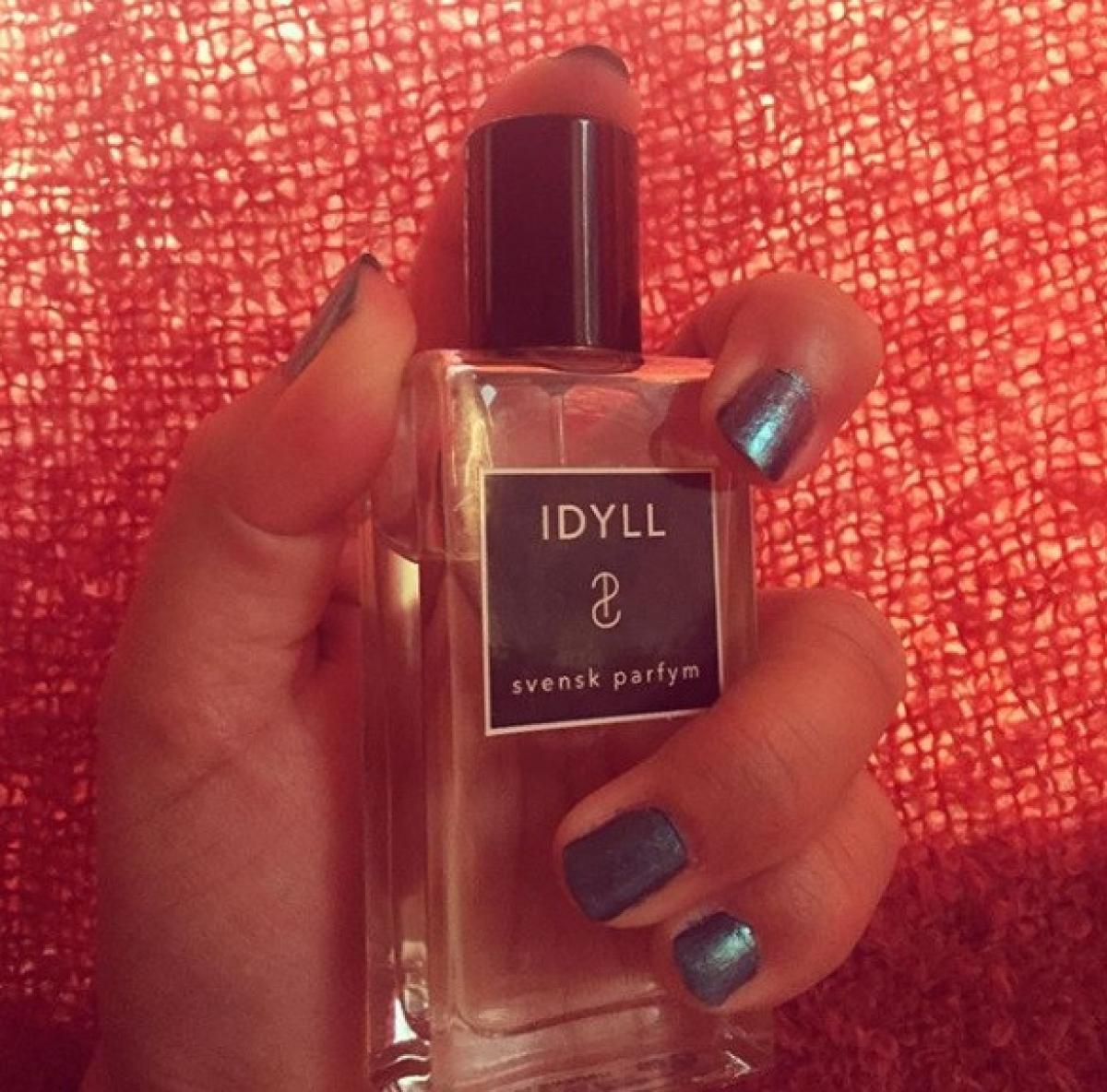 تصویر عطر ایدیل سوِنسک پارفیم