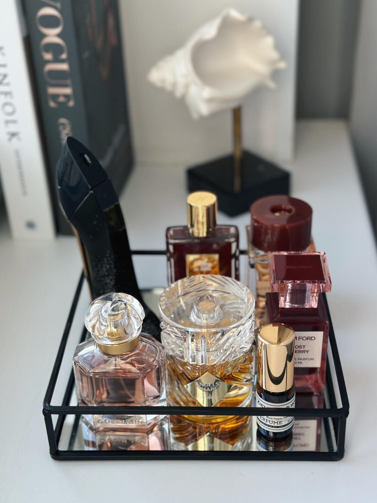 تصویر عطر بلک پپر اند آمبر نرولی زیلینسکی اند رازِن