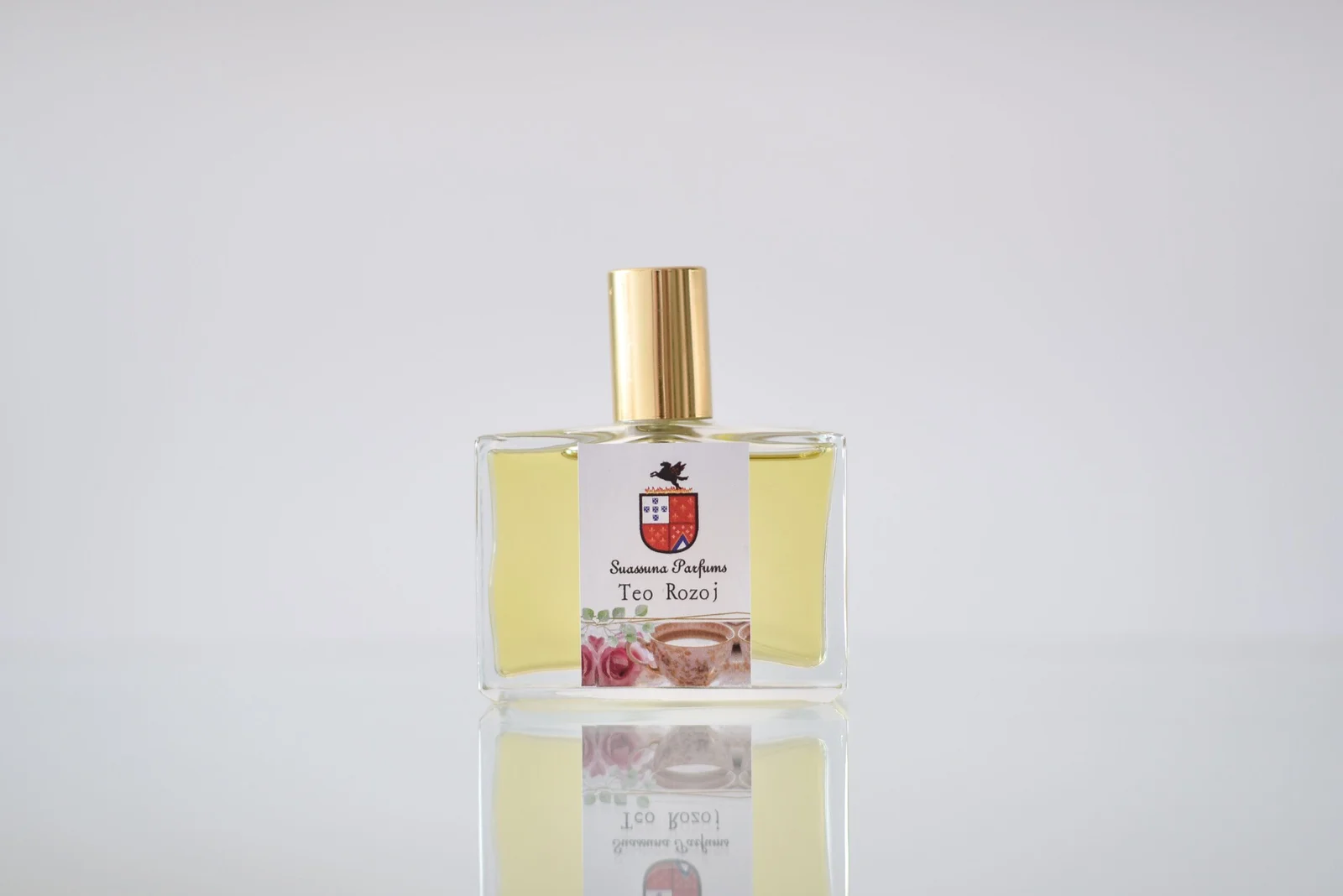 تصویر عطر تئو روزوژ سواسونا پرفیومز