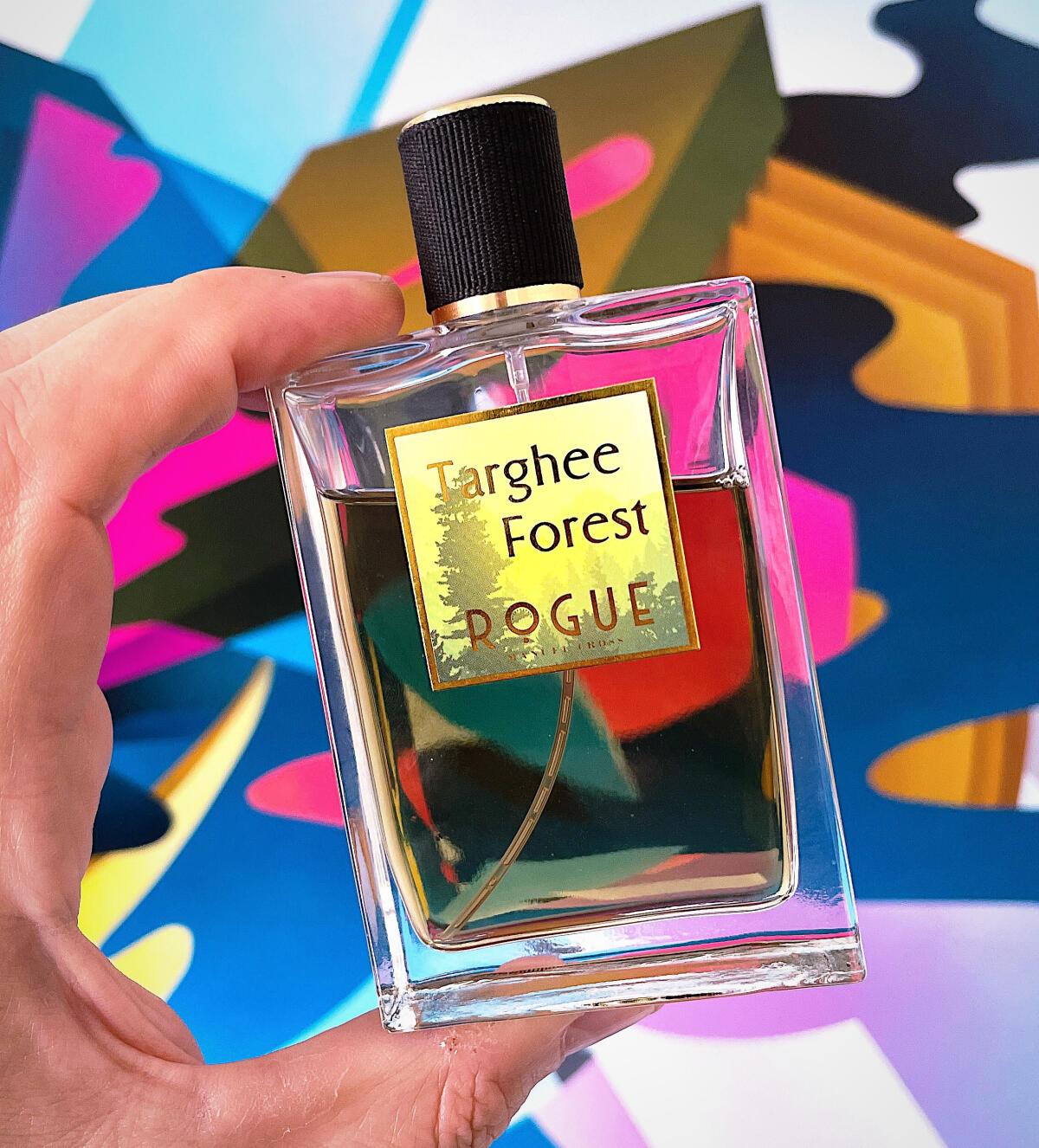 تصویر عطر تارگی فارست روگ پرفیومری