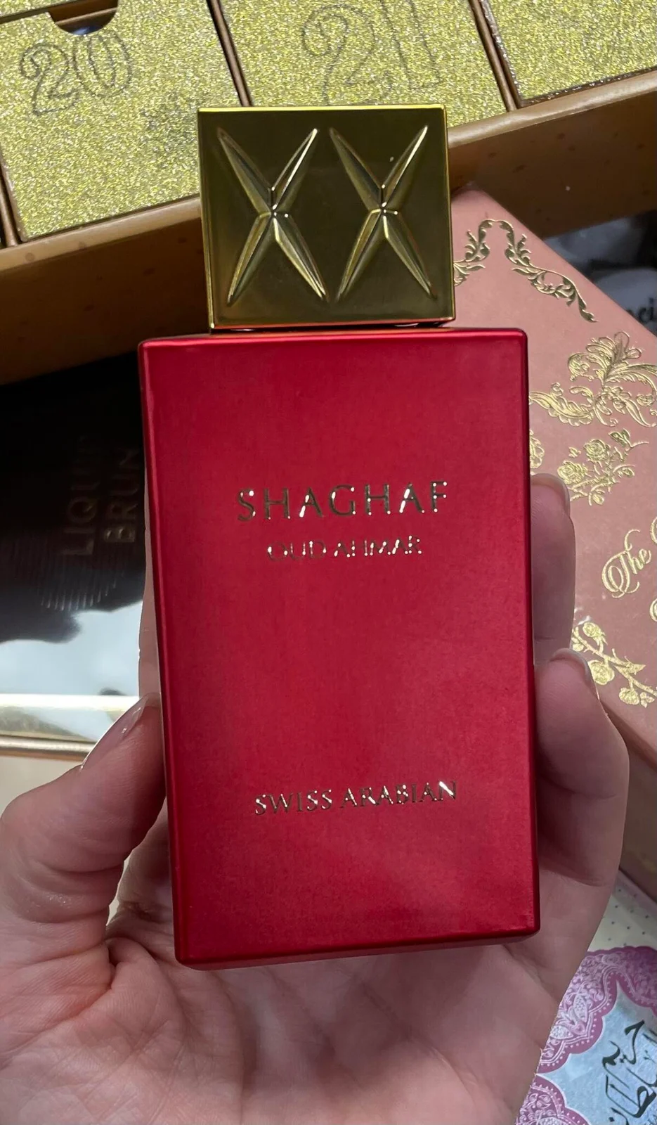 تصویر عطر شغف عود احمر سوئیس عربین