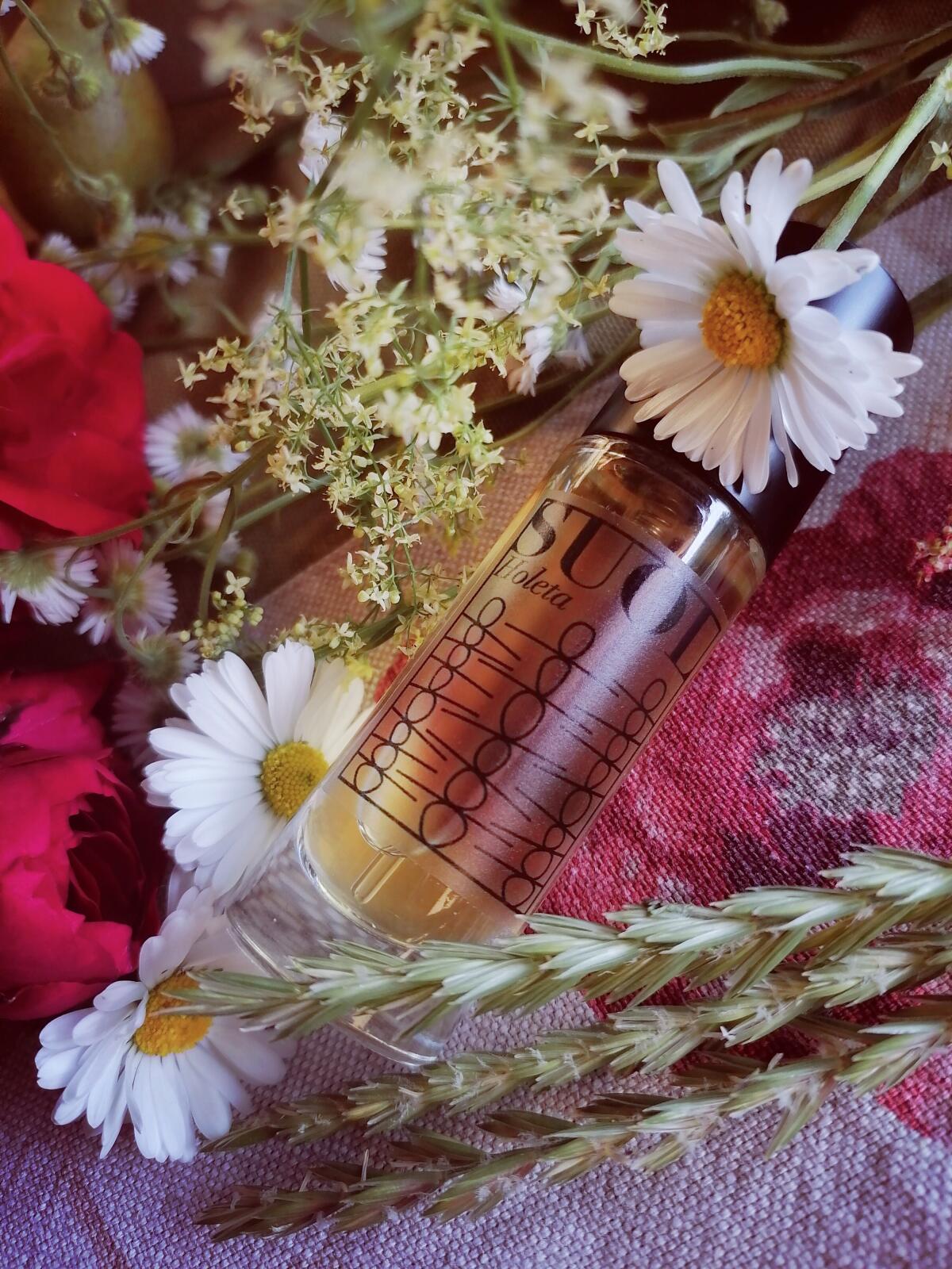 تصویر عطر هولتا سوول پرفیومز