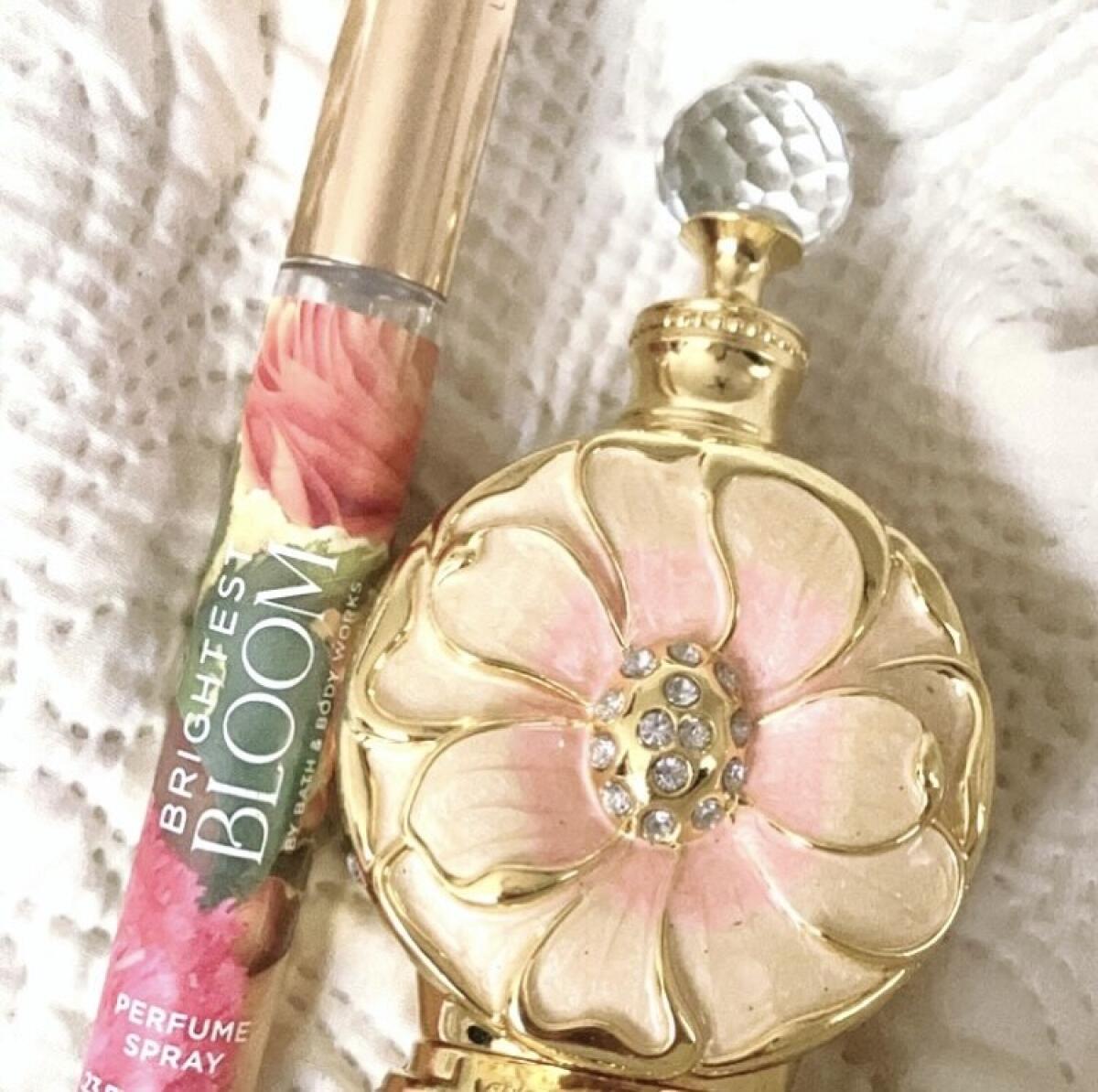 تصویر عطر برایتست بلوم بث اند بادی ورکس
