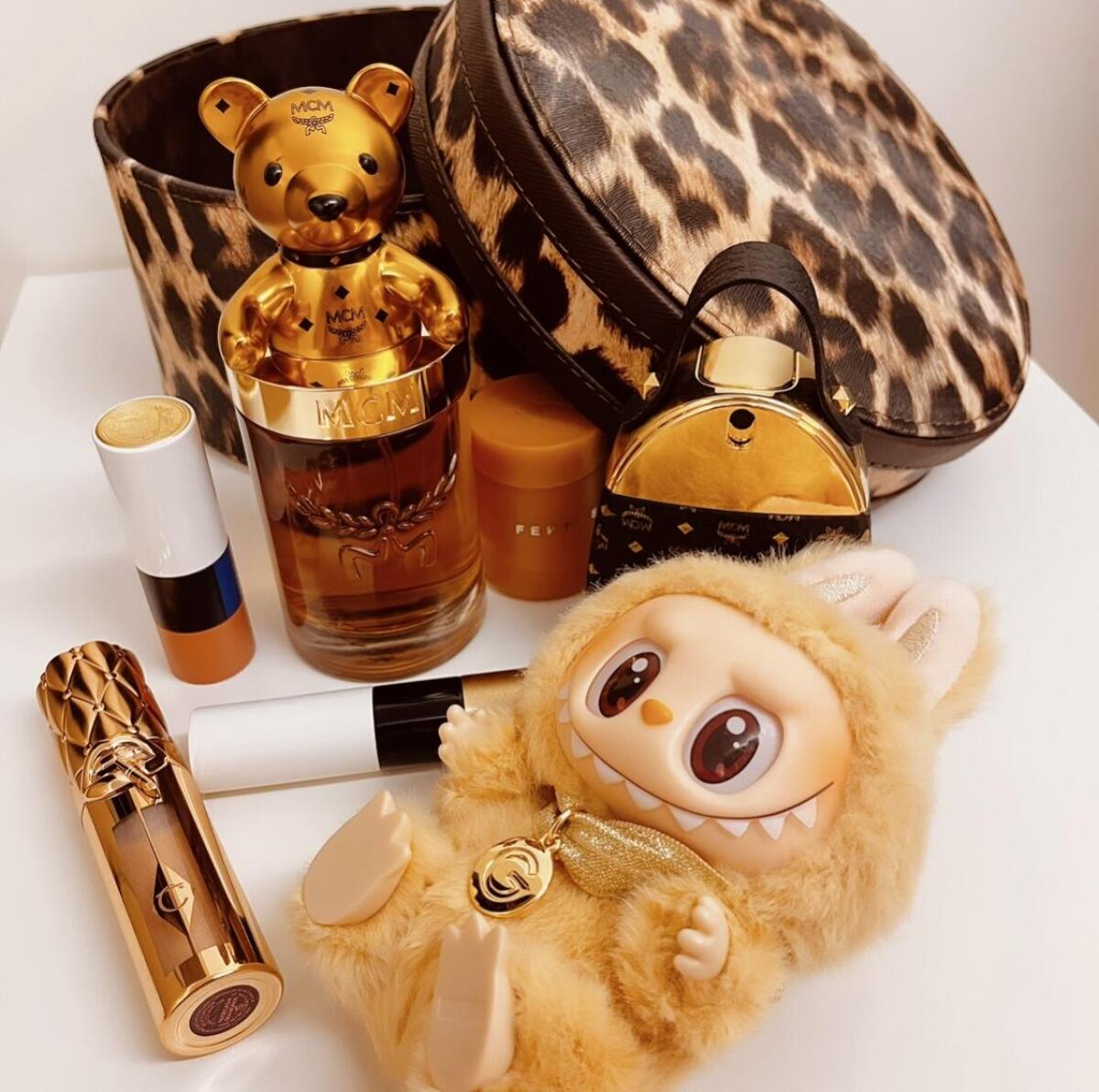 تصویر عطر مایتی بر ام‌سی‌ام‌مود کرییشن مونیخ