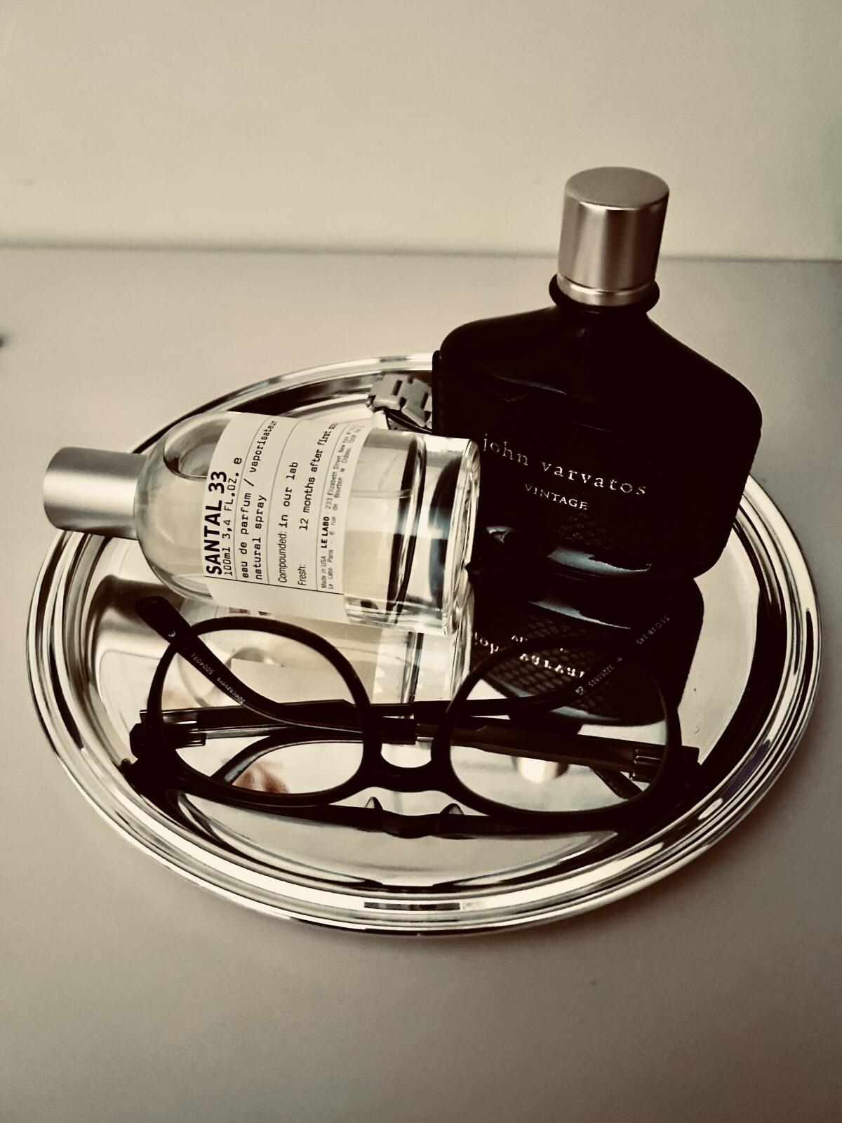 تصویر عطر وینتج جان وارواتوس