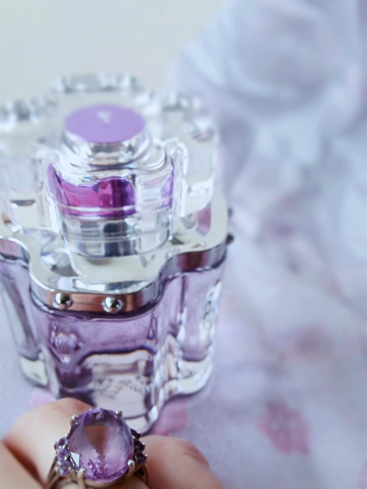 تصویر عطر اج سوئیس عربین