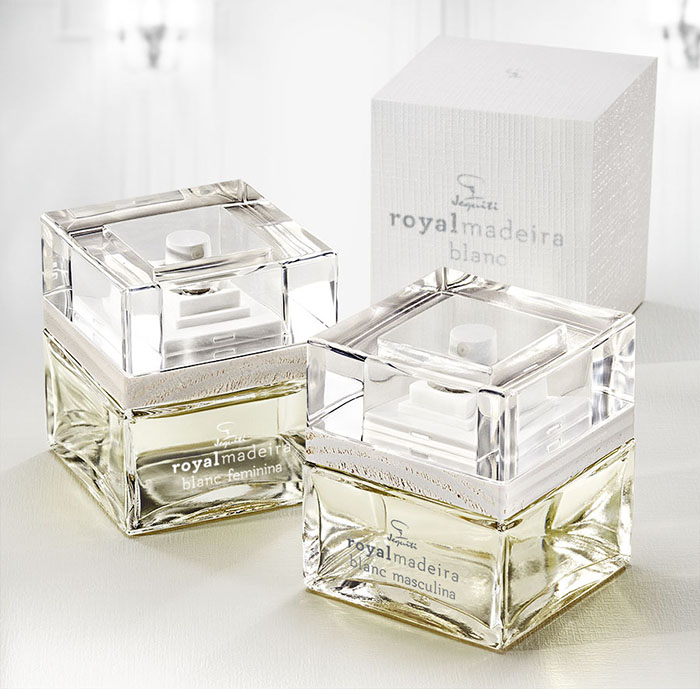 تصویر عطر روآیال مادِرا بلانک ژکیتی